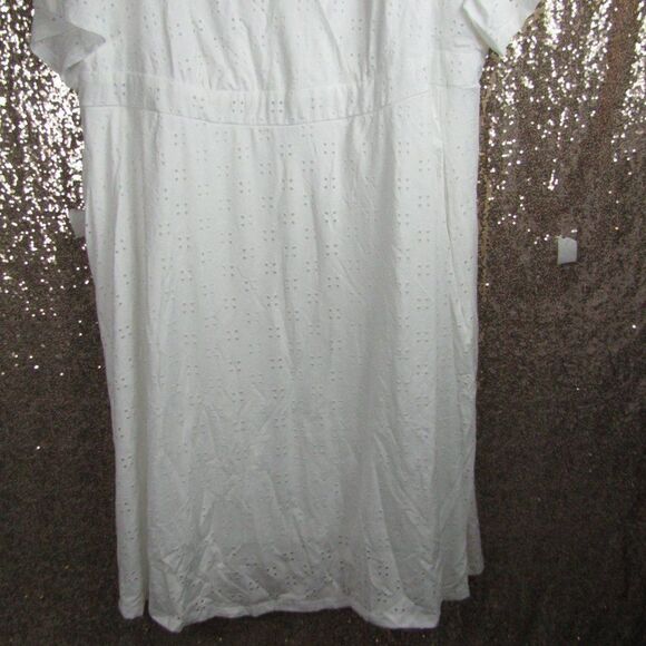 NWT BloomChic white crochet dress 26/5X - Picture 5 of 10